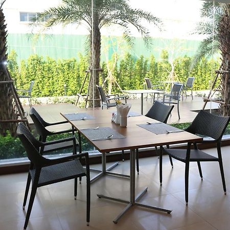 Park Srinakarin Hotel, Bangkok Eksteriør billede